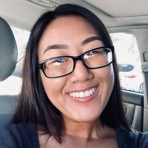 Meet your Posher, Tiffany